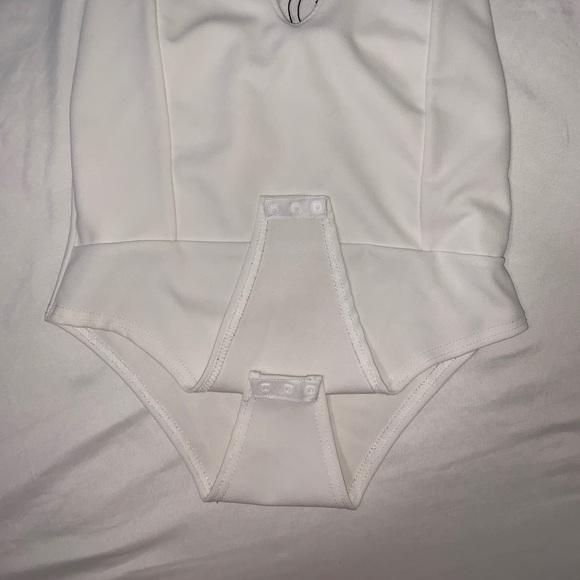 Bandeu body suit - Picture 2 of 10